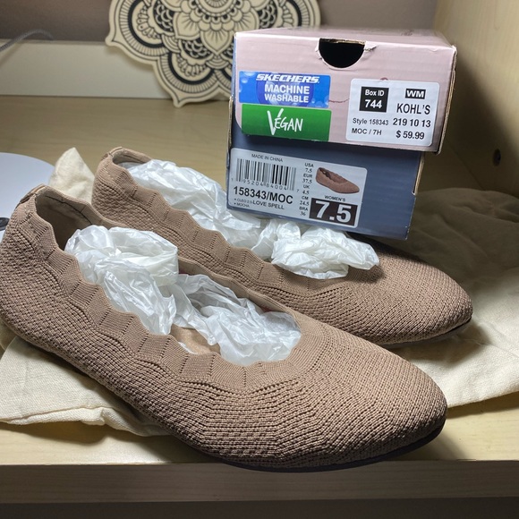 Cleo’s by Skechers, size 7.5 - Picture 2 of 9